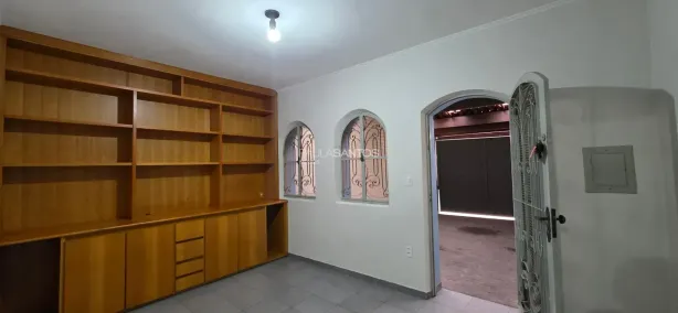 Casa com 2 Quartos para alugar, 88m² no Centro, Sorocaba