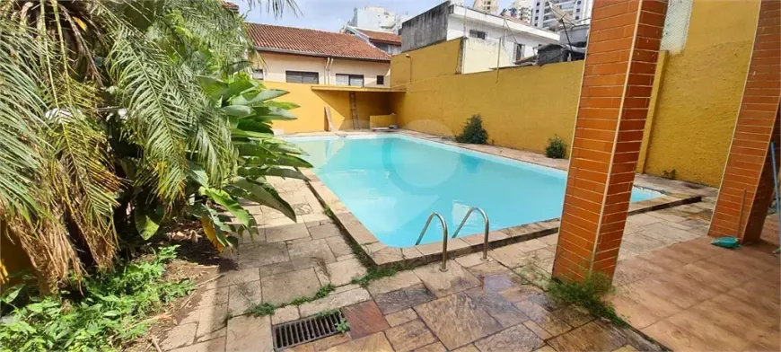 Foto do imóvel - Sobrado à venda com 3 quartos, 2 suítes, 400 m² e aceita animais próximo ao Metrô Praça Da.