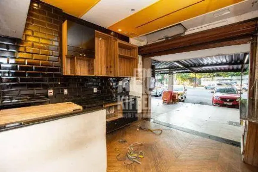 Foto do imóvel - Ponto comercial/Loja/Box para comprar com 30 m², 1 banheiro