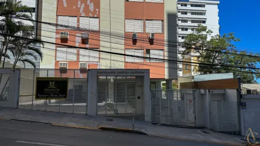 Apartamento com 2 Quartos à venda, 80m² no Centro, Florianópolis