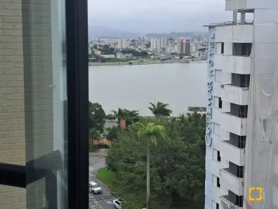 Apartamento com 2 Quartos à venda, 89m² no Centro, Florianópolis