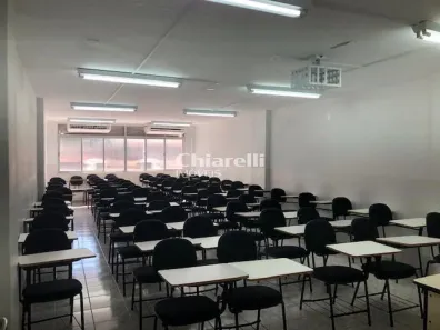 Prédio Inteiro para alugar, 1014m² no Centro, Niterói