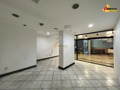 Loja / Salão / Ponto Comercial para alugar, 28m² no Centro, Divinópolis