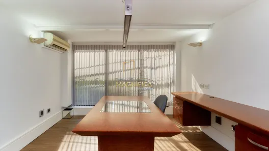 Loja / Salão / Ponto Comercial à venda, 40m² no Mercês, Curitiba