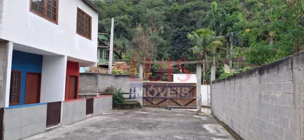 Casa com 2 Quartos para alugar, 75m² no Serra Grande, Niterói