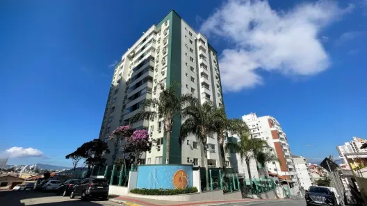 Apartamento com 3 Quartos à venda, 86m² no Barreiros, São José