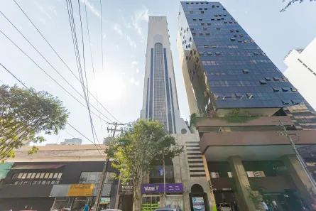 Loja / Salão / Ponto Comercial à venda, 47m² no Centro, Curitiba