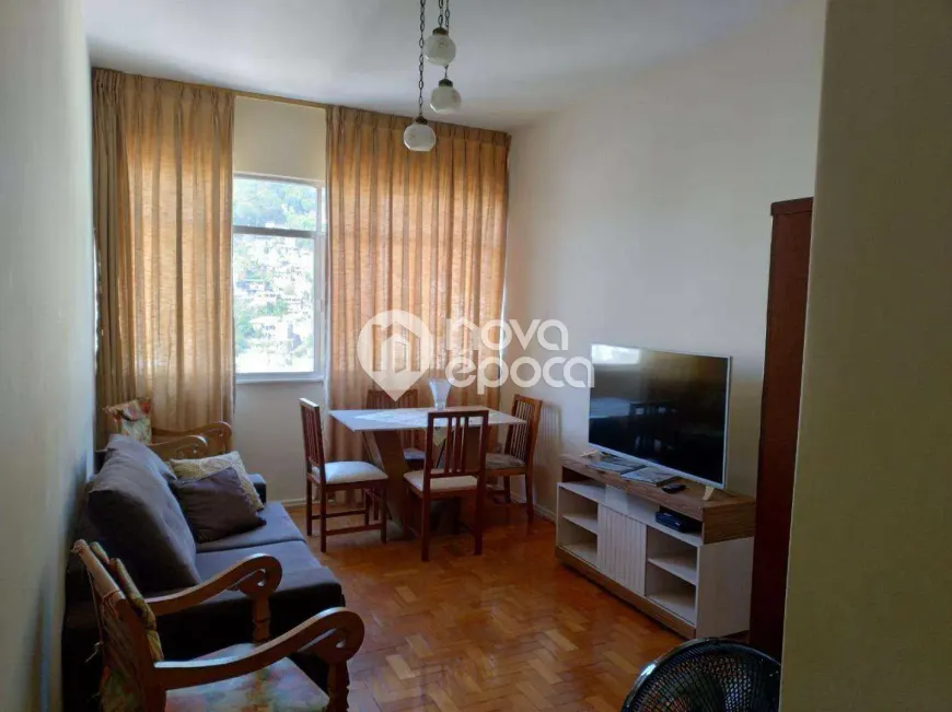 Foto do imóvel - Apartamento à venda com 2 quartos, 2 banheiros, 66 m², condomínio com elevador, próximo ao.