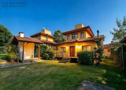 Casa com 2 Quartos para alugar, 355m² no Rio Tavares, Florianópolis