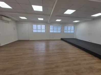 Prédio/Edifício Inteiro para alugar, 238m² no Santo Amaro, São Paulo