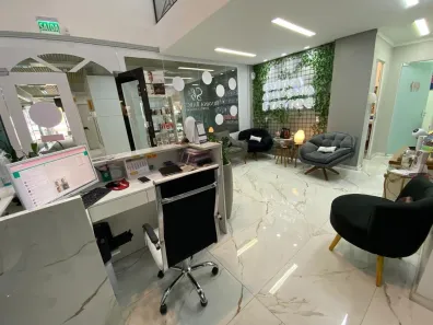 Loja / Salão / Ponto Comercial à venda, 92m² no Trindade, Florianópolis