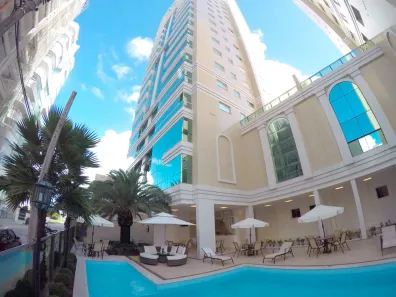 Apartamento com 4 Quartos à venda, 274m² no Meia Praia, Itapema