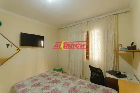 Casa com 3 Quartos para alugar, 480m² no Centro, Guarulhos