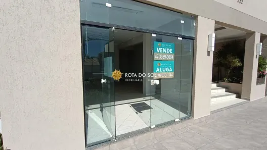 Conjunto Comercial / Sala com 1 Quarto à venda, 75m² no Centro, Bombinhas