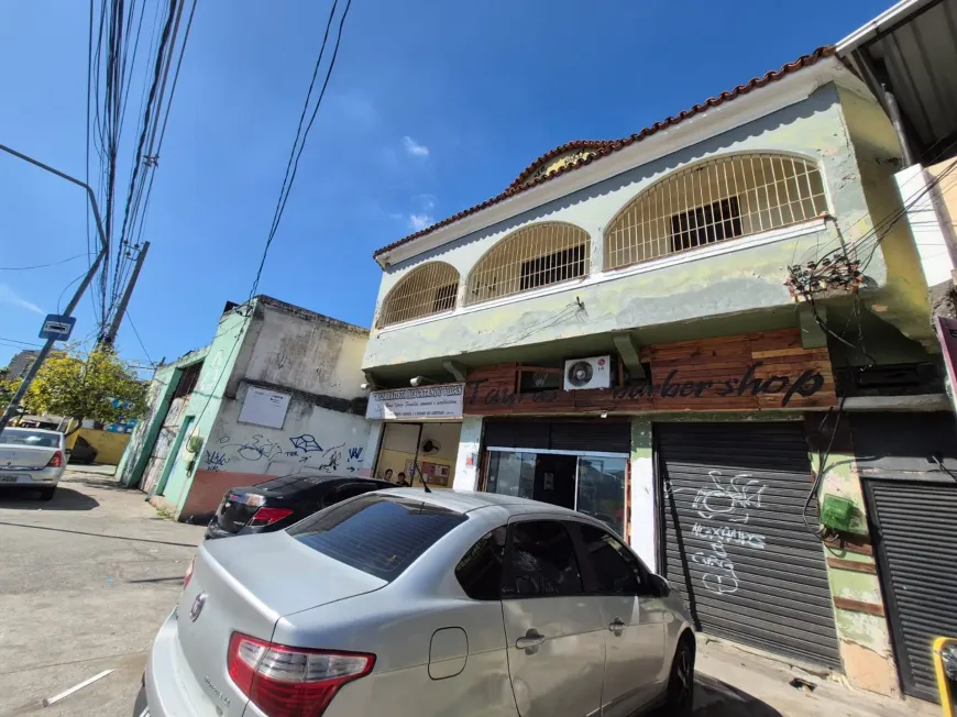 Foto do imóvel - Apartamento à venda com 3 quartos, 2 banheiros e 150 m², aceita animais e próximo ao Metrô.