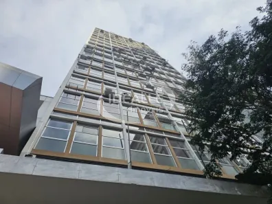 Conjunto Comercial / Sala à venda, 69m² no Centro, Curitiba