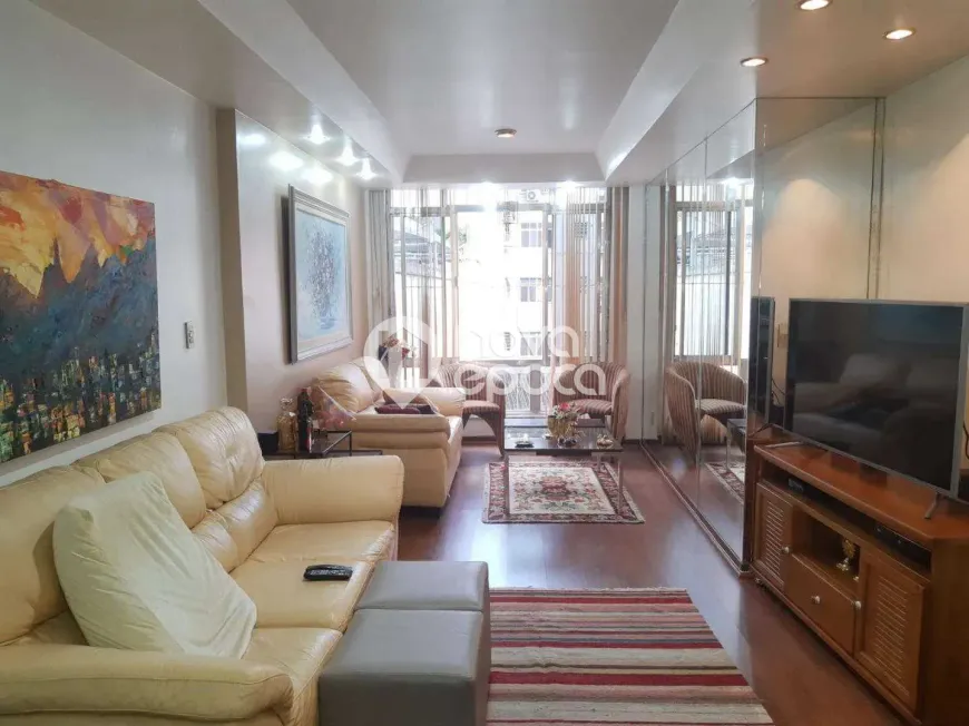 Foto do imóvel - Apartamento à venda com 3 quartos, 2 banheiros, 70 m², 1 vaga, condomínio com elevador e.