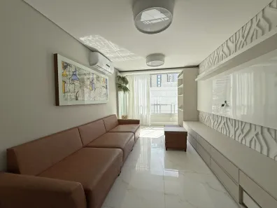 Apartamento com 3 Quartos à venda, 94m² no Centro, Florianópolis