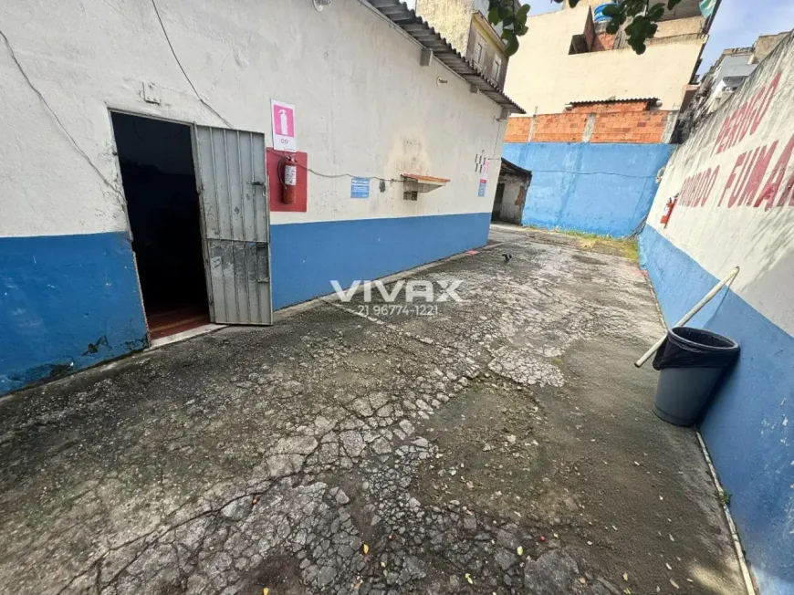 Foto do imóvel - Ponto comercial/Loja/Box à venda com 80 m², 1 banheiro e 6 vagas na garagem em