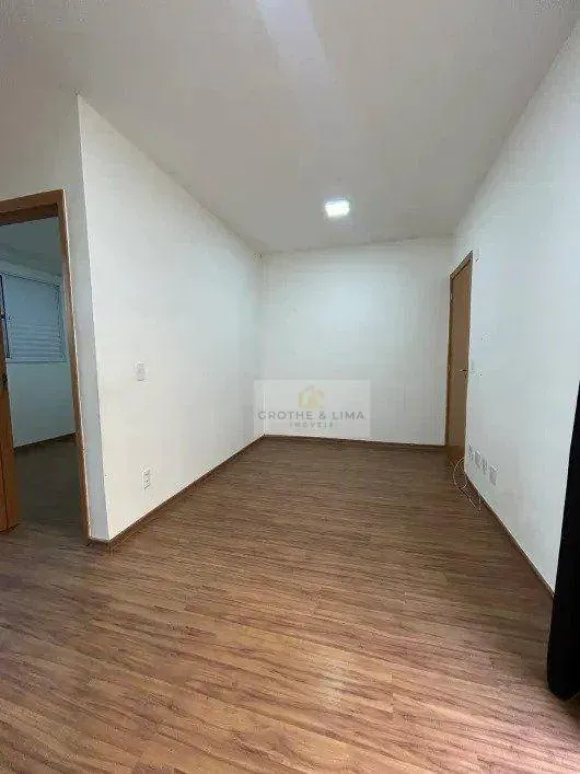 Foto do imóvel - Apartamento à venda com 2 quartos, 1 banheiro e piscina no condomínio em