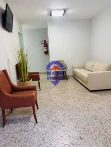 Conjunto Comercial / Sala para alugar, 12m² no Centro, Macaé