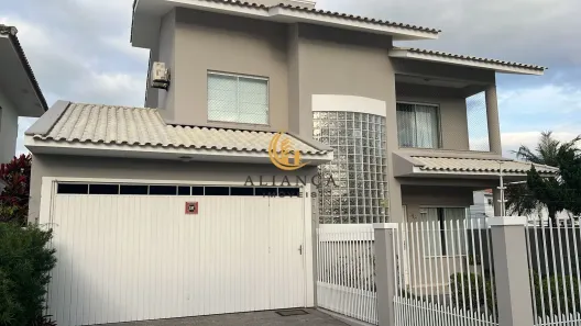 Casa com 3 Quartos à venda, 190m² no Centro, Palhoça