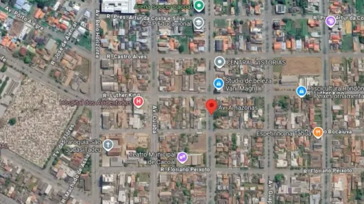 Casa com 2 Quartos à venda, 145m² no Centro, Cacoal