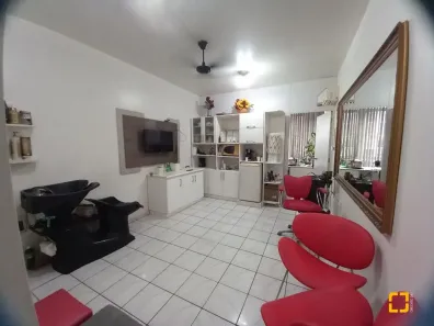 Conjunto Comercial / Sala à venda, 28m² no Centro, Florianópolis