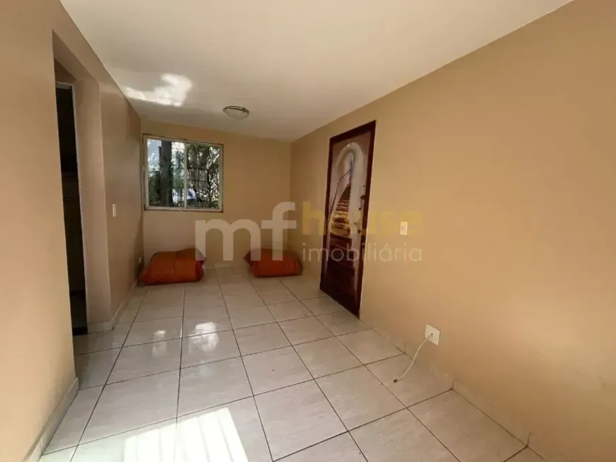 Foto do imóvel - Apartamento à venda com 2 quartos, 1 banheiro e 1 vaga na garagem próximo à Estação Lapa linha.