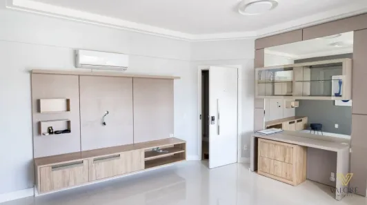 Apartamento com 2 Quartos à venda, 64m² no Centro, Florianópolis