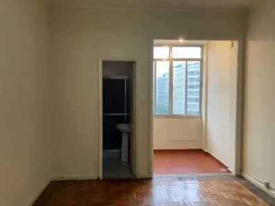 Kitnet com 1 Quarto à venda, 37m² no Copacabana, Rio de Janeiro
