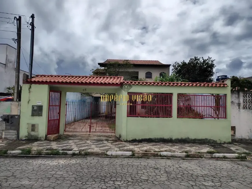 Foto do imóvel - Sobrado para alugar com 6 quartos, 2 suítes, 250 m² e 6 banheiros em