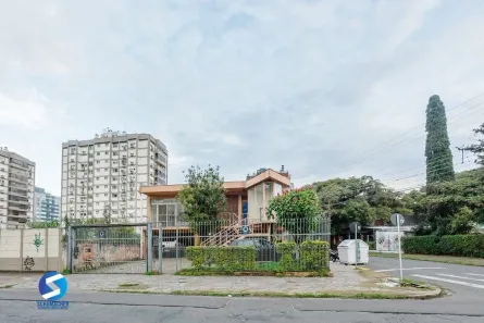 Casa com 5 Quartos à venda, 343m² no Centro, Canoas