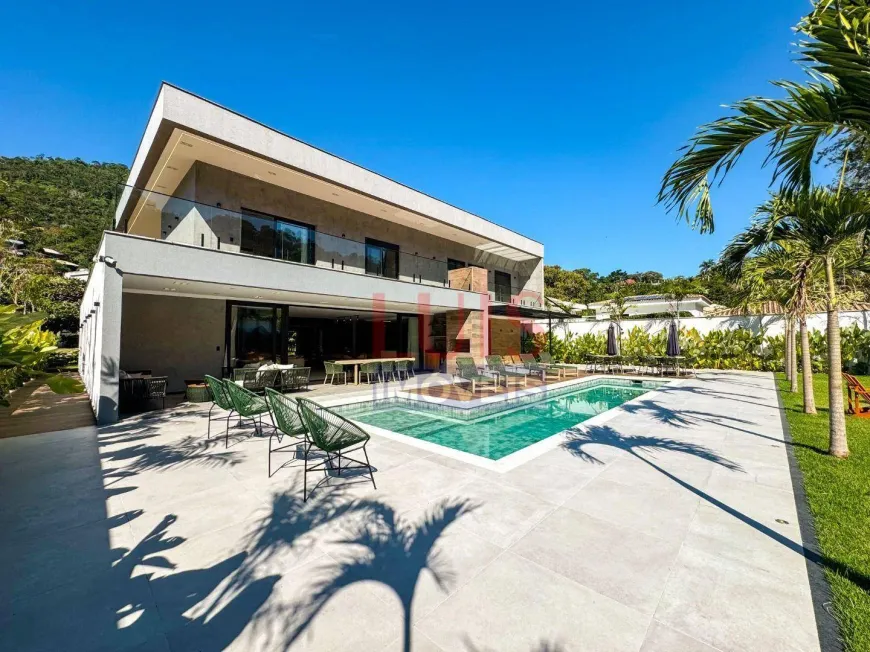 Foto do imóvel - Casa de condomínio para alugar com 720 m², 4 quartos, 6 banheiros, 4 vagas