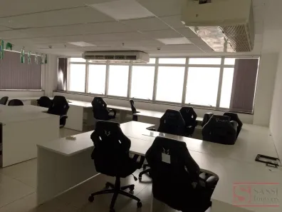 Conjunto Comercial / Sala para alugar, 34m² no Centro, Limeira