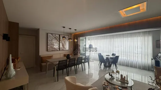 Apartamento com 2 Quartos para venda ou aluguel, 100m² no Centro, Taubaté