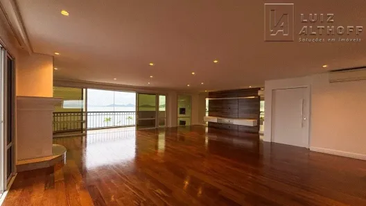 Apartamento com 4 Quartos à venda, 364m² no Agronômica, Florianópolis