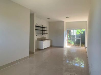 Casa de Condomínio com 3 Quartos à venda, 74m² no Laranjeiras, Uberlândia