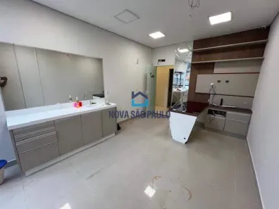 Prédio Inteiro para alugar, 261m² no Centro, Diadema