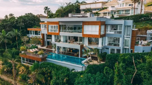 Casa de Condomínio com 6 Quartos à venda, 1093m² no Cacupé, Florianópolis