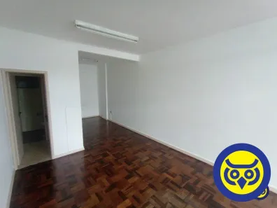 Conjunto Comercial / Sala para alugar, 40m² no Centro, Florianópolis