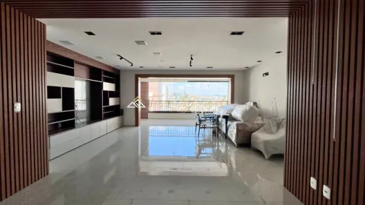 Apartamento com 3 Quartos à venda, 141m² no Centro, Taubaté