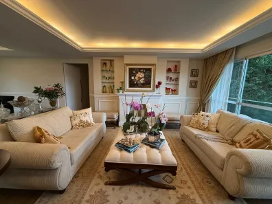 Apartamento com 3 Quartos à venda, 320m² no Valparaíso, Petrópolis