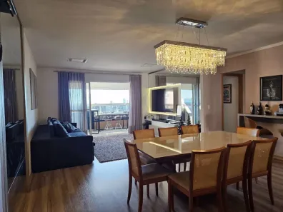 Apartamento com 3 Quartos à venda, 237m² no Centro, Cascavel