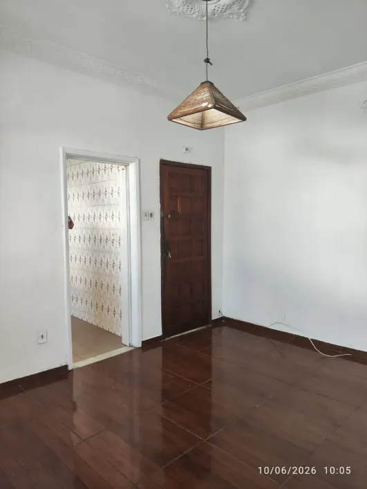 Foto do imóvel - Apartamento para alugar com 2 quartos, 1 banheiro e 75 m² próximo ao Metrô Vicente De Carvalho.